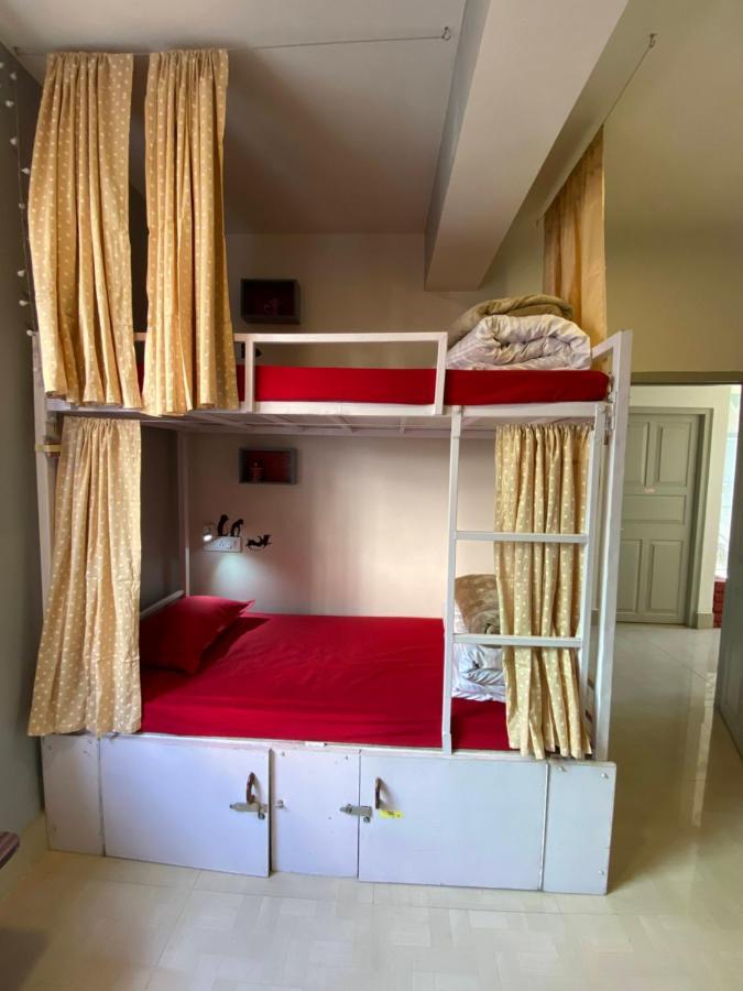 Albergue Tag Along Backpackers Gangtok Exterior foto
