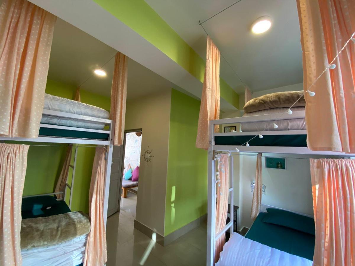 Albergue Tag Along Backpackers Gangtok Exterior foto